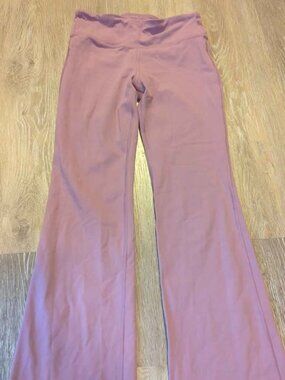 Athleta girl size 12 high rise chit chat flare pant